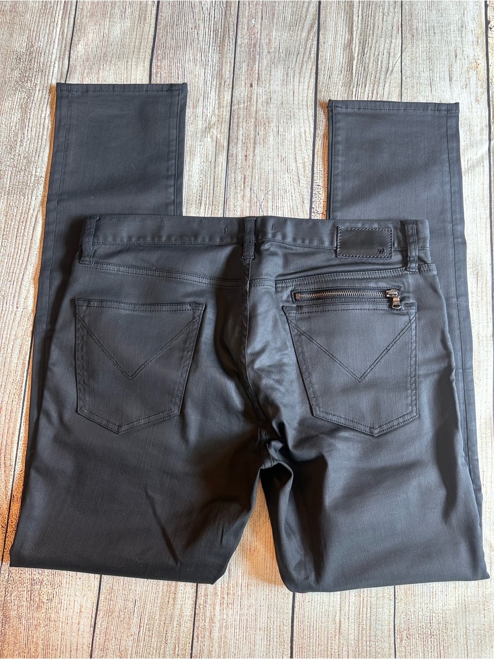 John Varvatos Star USA Black Waxed Coated Slim Straight Jeans 32 - Picture 2 of 4